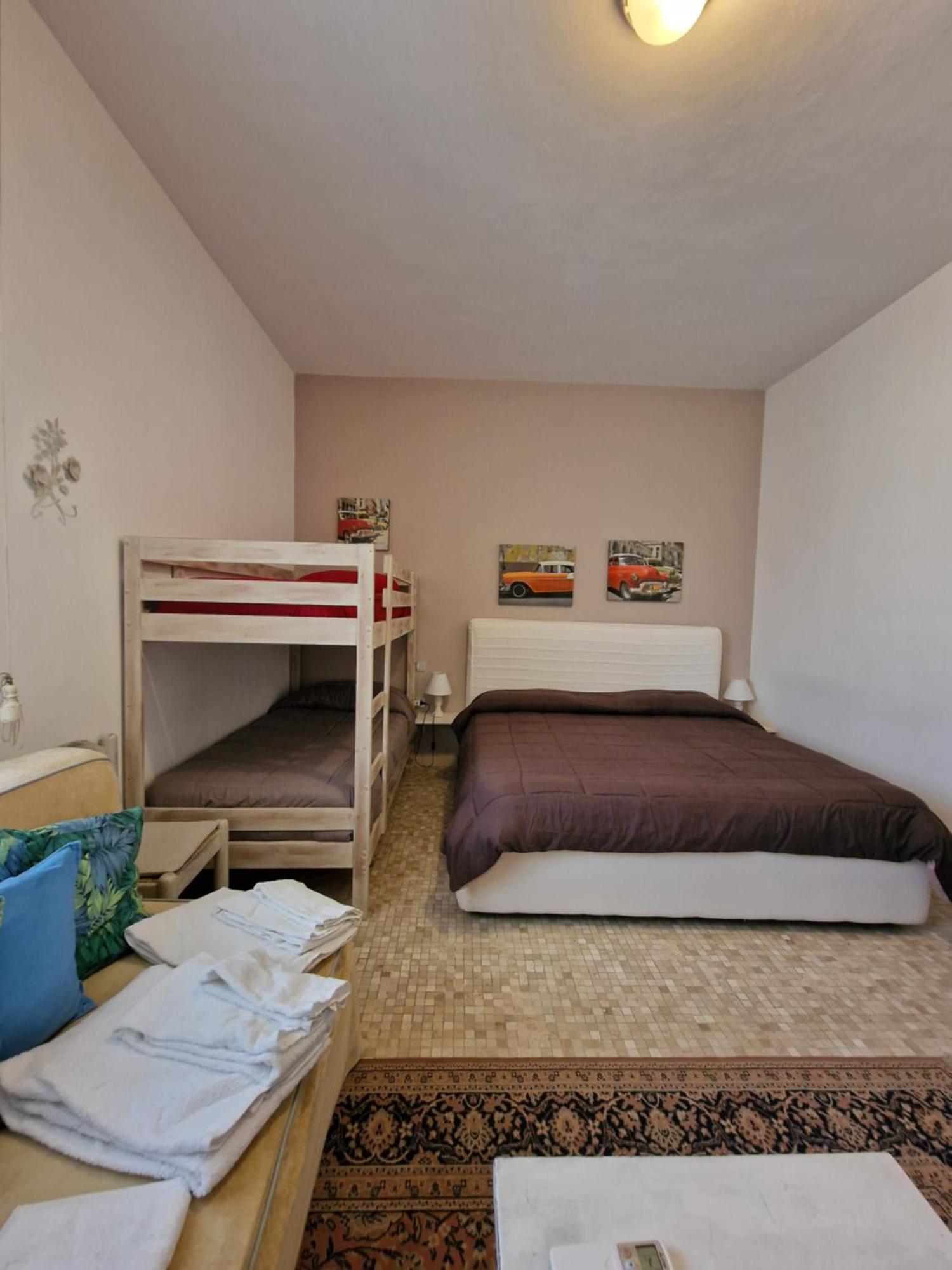 Camere Le Margherite أولبيا المظهر الخارجي الصورة
